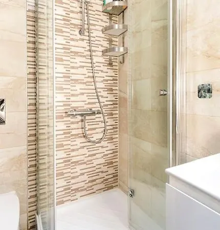 Brand New Apartment, 10 Minutes To Center Apartment Plovdiv