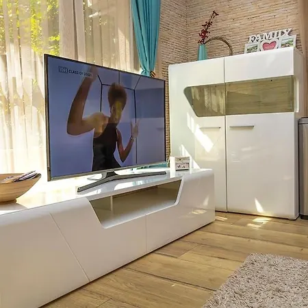 2br ,10 Minutes Walk To Center * Plovdiv