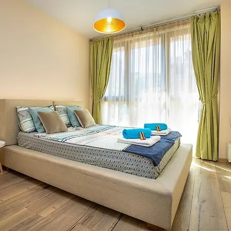 Brand New Apartment, 10 Minutes To Center Apartment Plovdiv