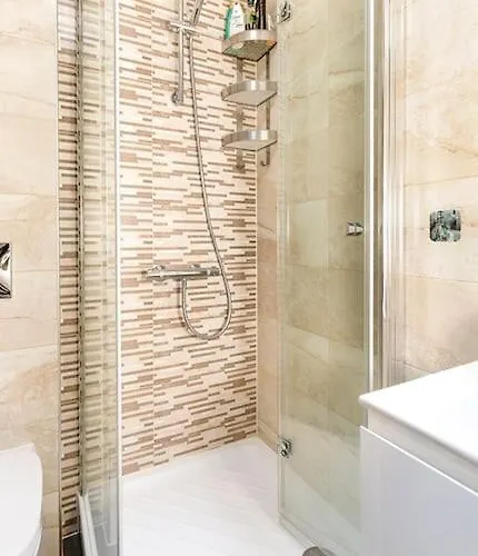 2br ,10 Minutes Walk To Center Διαμέρισμα Φιλιππούπολη