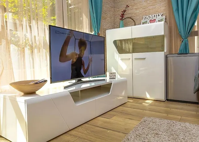 2br ,10 Minutes Walk To Center * Φιλιππούπολη